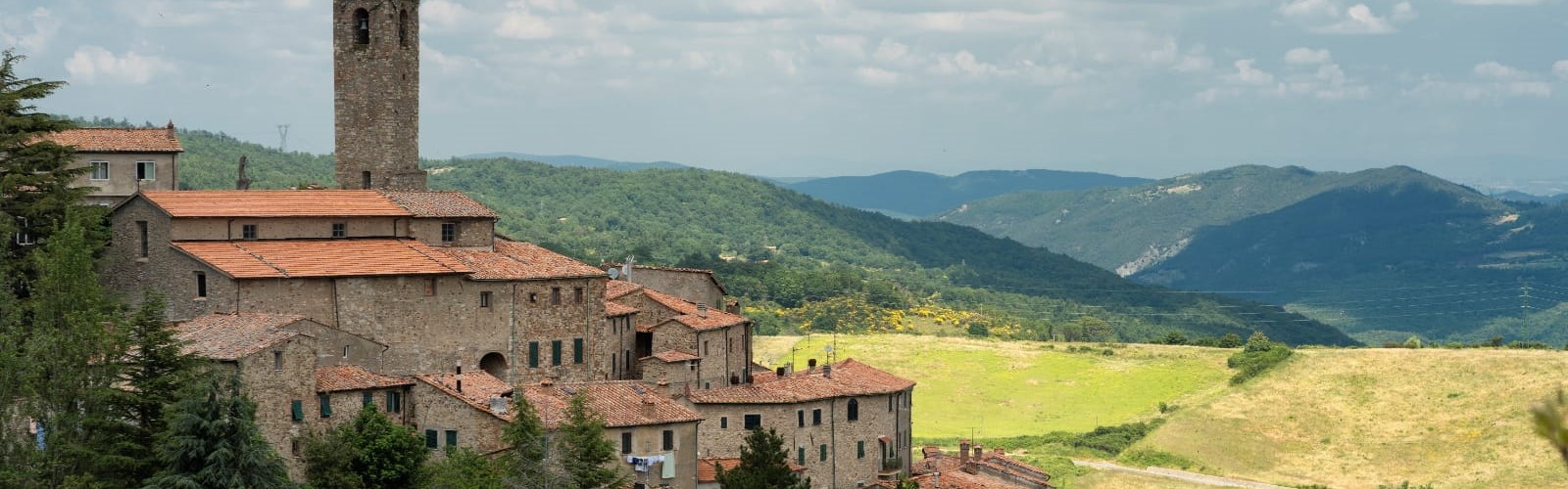 Castelnuovo di Val di Cecina Toscana Ferie Book din ferie her Castelnuovo di Val di Cecina Toscana Ferie Book din ferie her