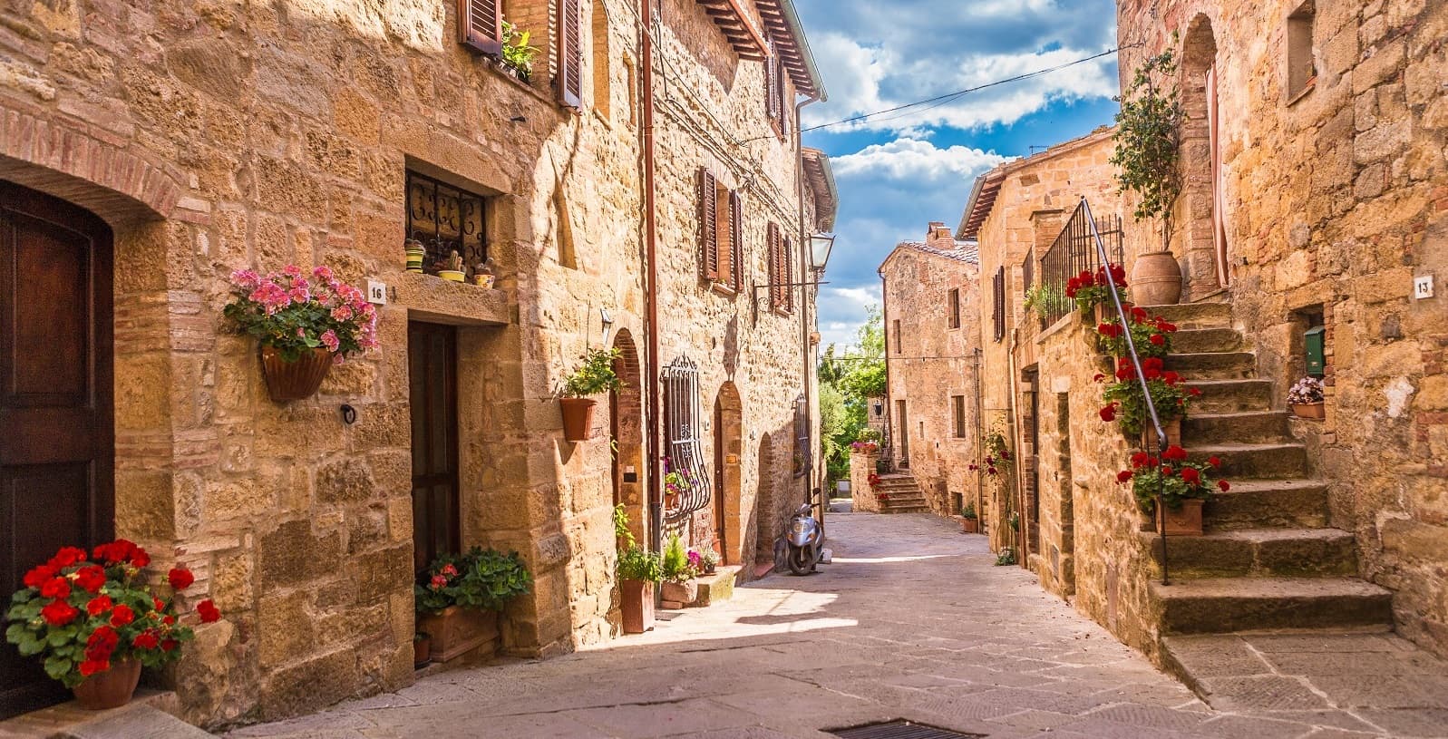 Landsby i Toscana i Italien