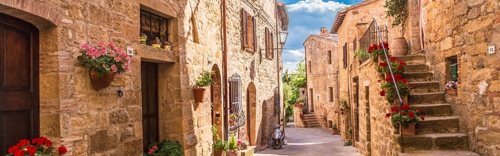 Landsby i Toscana i Italien