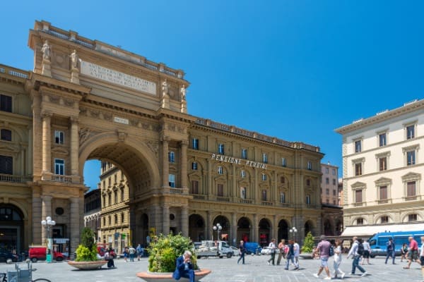 Piazza della Republica