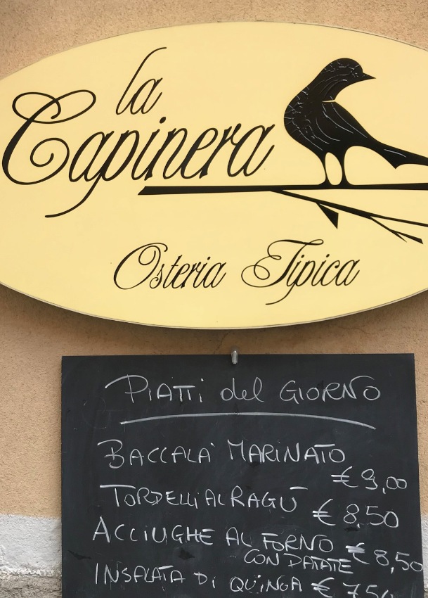 restaurant i Carrara